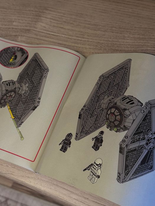 LEGO Star Wars — истребитель