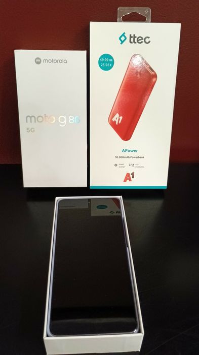 Чисто нов Motorola Moto G86 5G – 256GB, Цвят Cosmic Sky