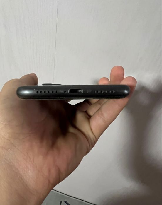 Iphone 11 В идеальном состоянии! Без ремонта