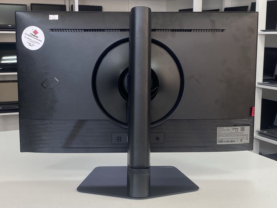Игровой 27" монитор Samsung Odyssey G6 S27FG607EI, 350Hz, IPS, 1ms