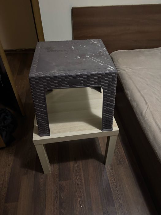 Пластмасова масичка 40/40