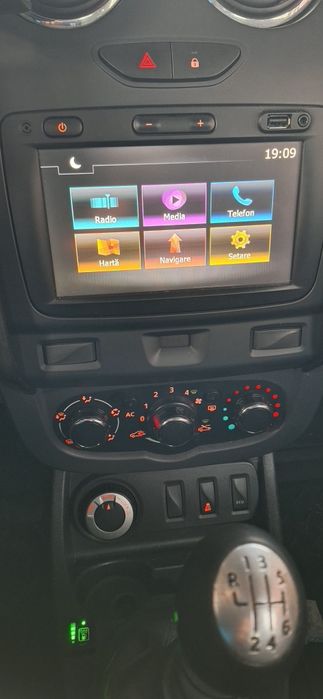 Dacia Duster 1.6 16V 4x4 (2014) – GPL