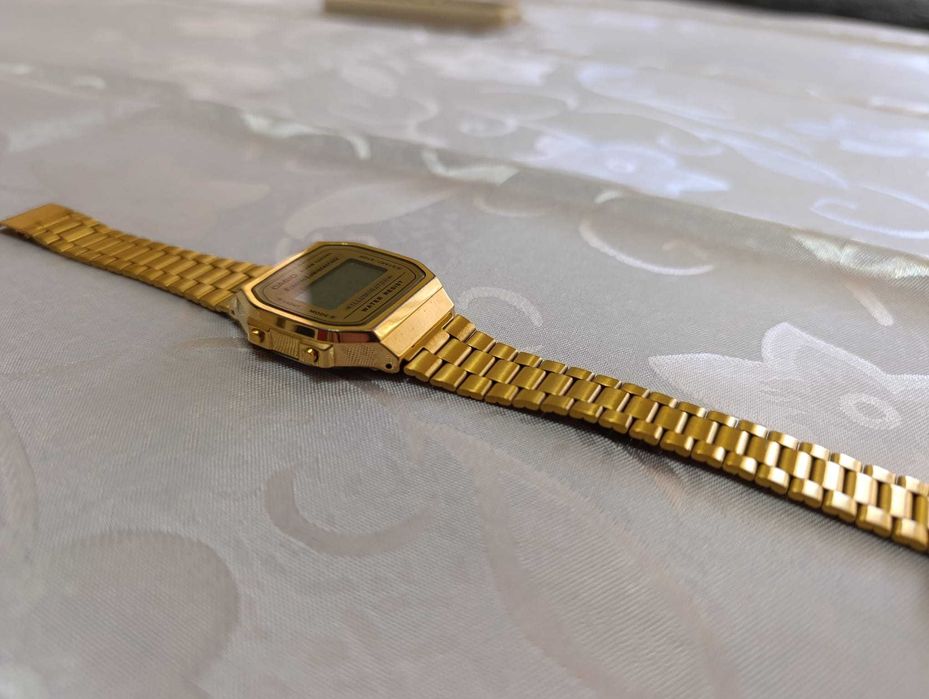 Casio A168WG-9 Gold
