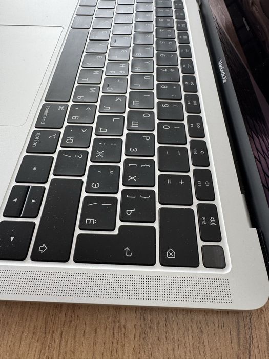 MacBook Air 2018/8/128