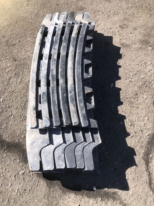 Усилитель бампера Приора