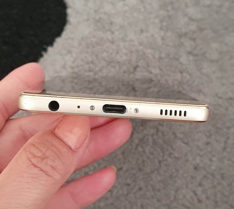 Смартфон Huawei P9