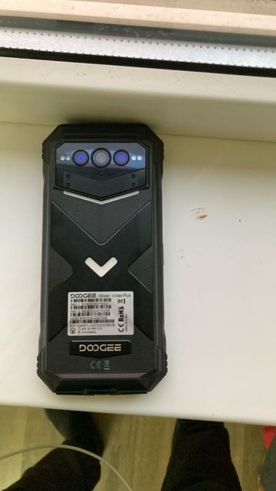 Doogee v max plus