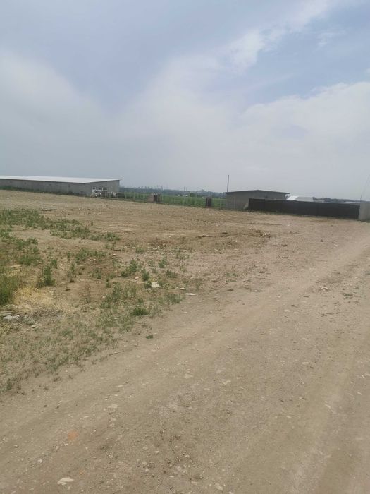 Teren str sticlelor/industrial între 5000mp-15000mp/intravilan