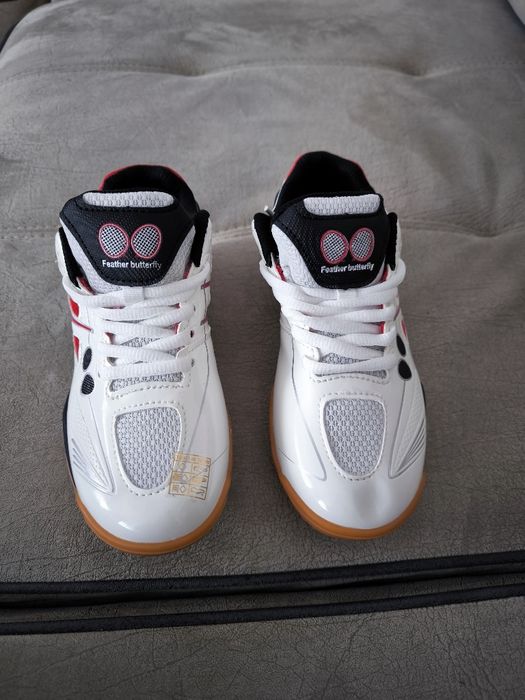 Спортни обувки размер 36 - 22.7см. стелка