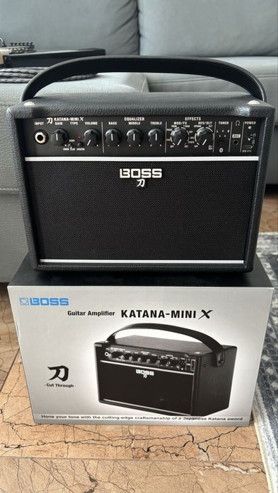 Усилвател за електрическа китара Boss katana-mini X
