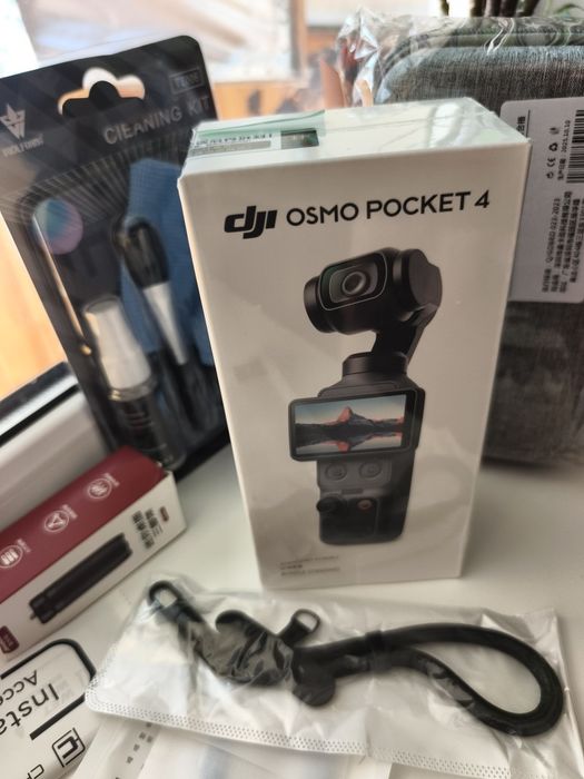Камера DJI Osmo Pocket 4
