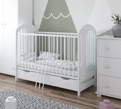 Детска дървена кошара, легло 120х60 + матрак + протектор за матрак