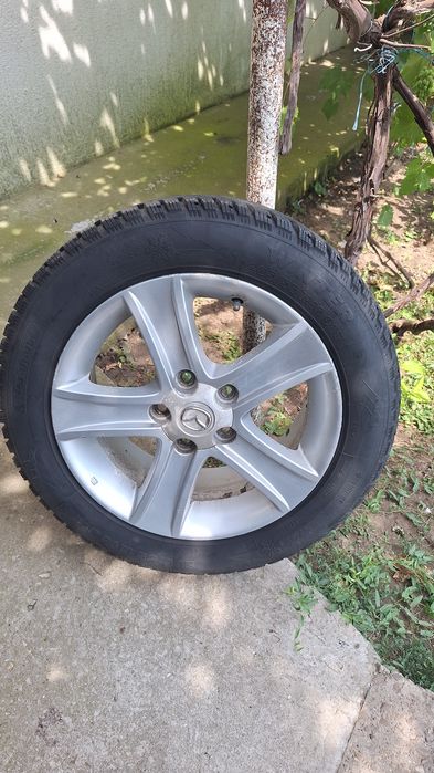 De vanzare 2 Seturi Roți