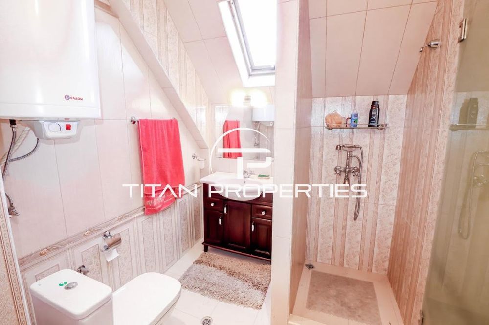 Дава се под наем Двустаен апартамент в Варна, Галата - 72 кв.м за 398.82 € - Снимка #6