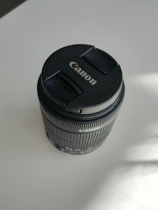 Canon EF-S 18-55mm f/3.5-5.6 IS STM