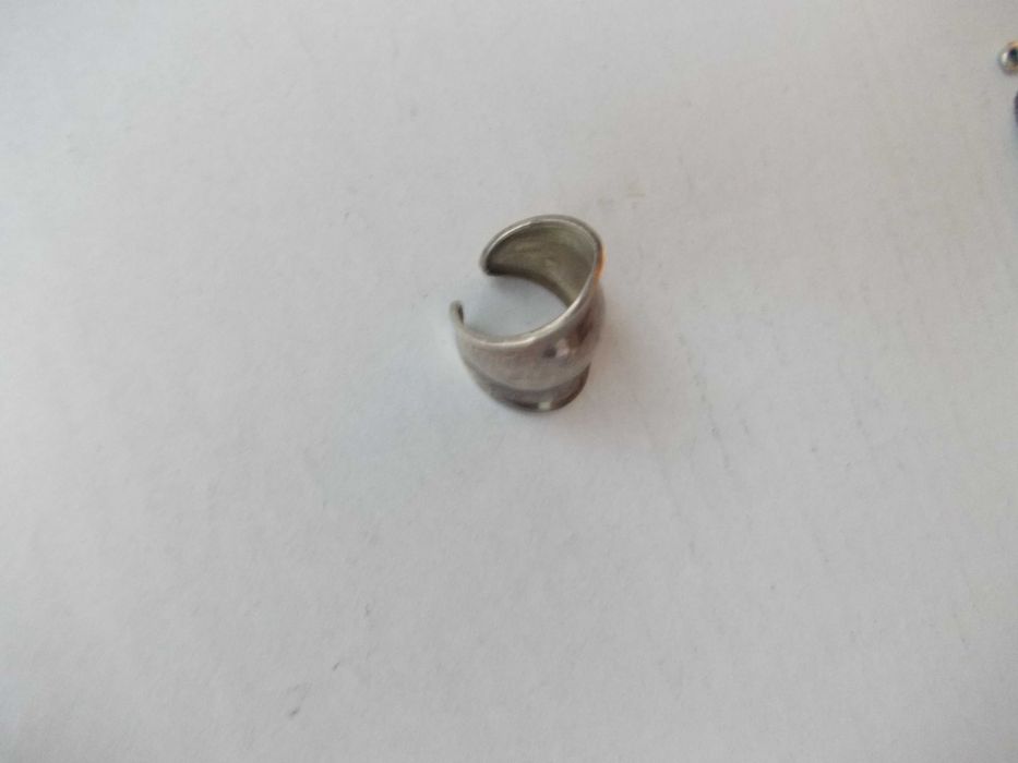 Inel vechi din argint 24