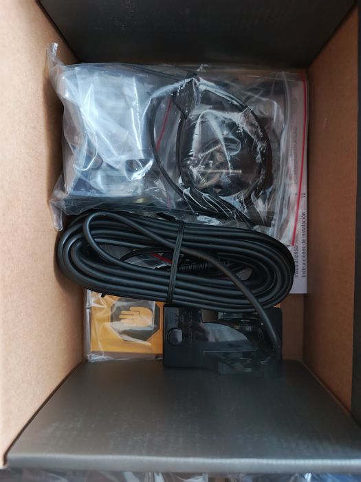 Продам абсолютно новый эхолот