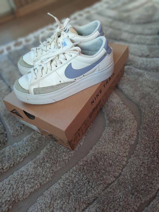 Дамски   обувки  Nike