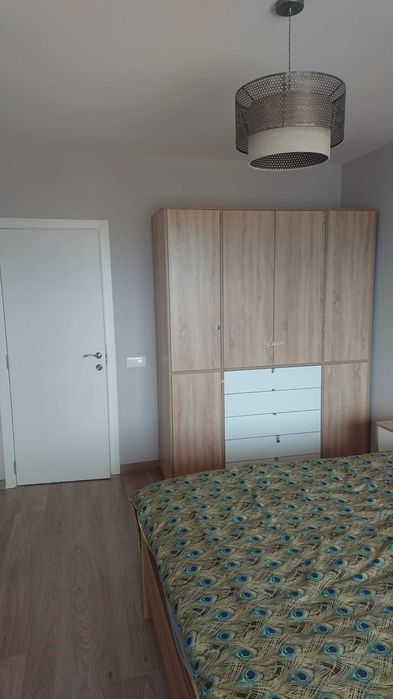 Тристаен апартамент в Остромила