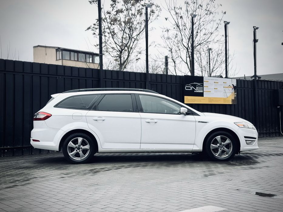 FORD Mondeo 2011 — imagine 2