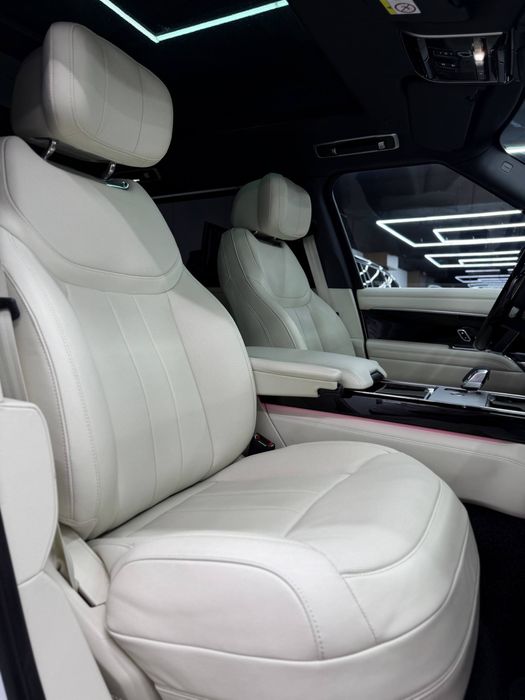 Range Rover Autobiography (Long)