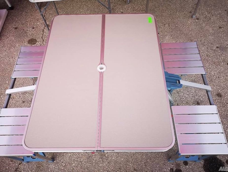 Комплект сгъваема маса с вградени 4 стола за къмпинг,риболов