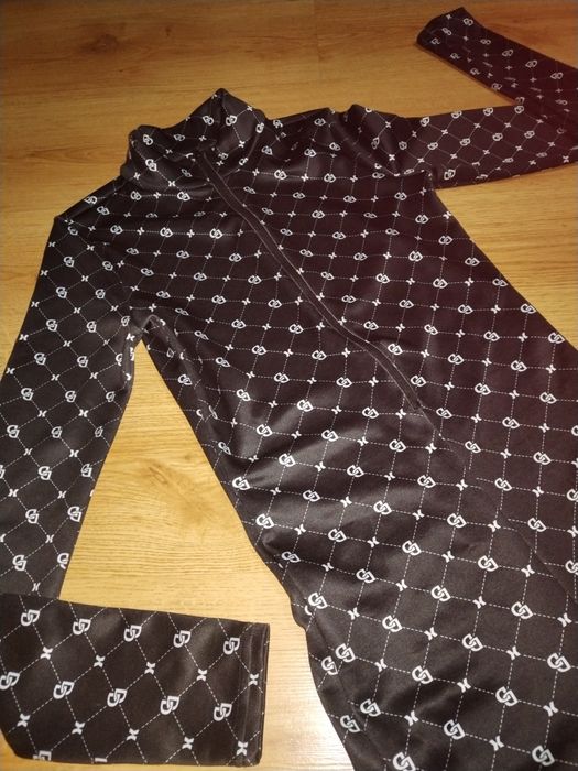 Еластичен Гащеризон