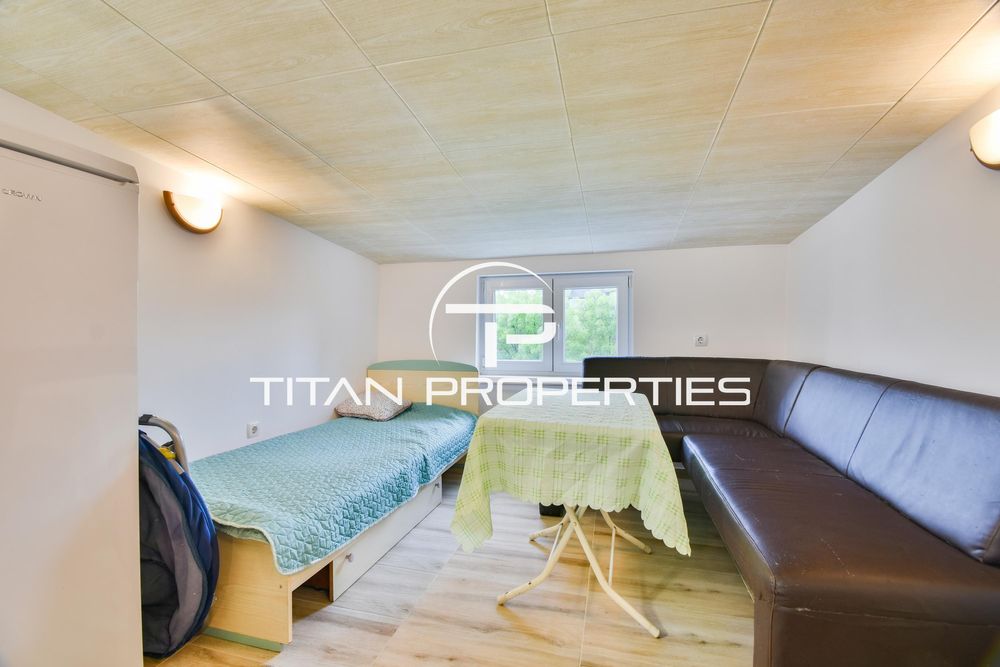 Едностаен, под наем, ж.к Изток