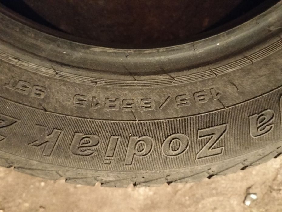 Продам резину лето 4 болона