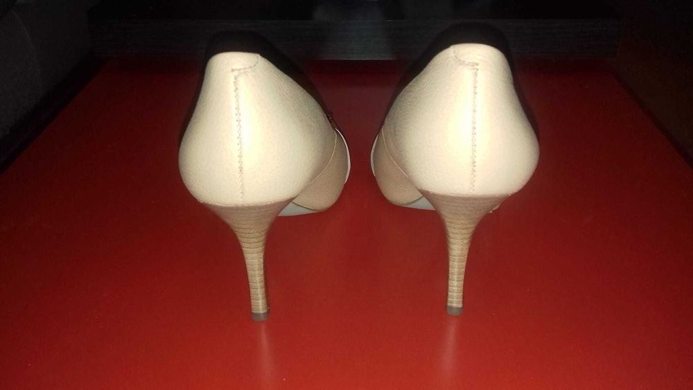 Pantofi dama noi din piele