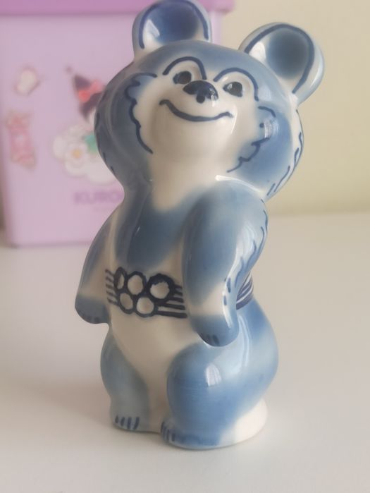Мишка олимпийский советского периода гжель