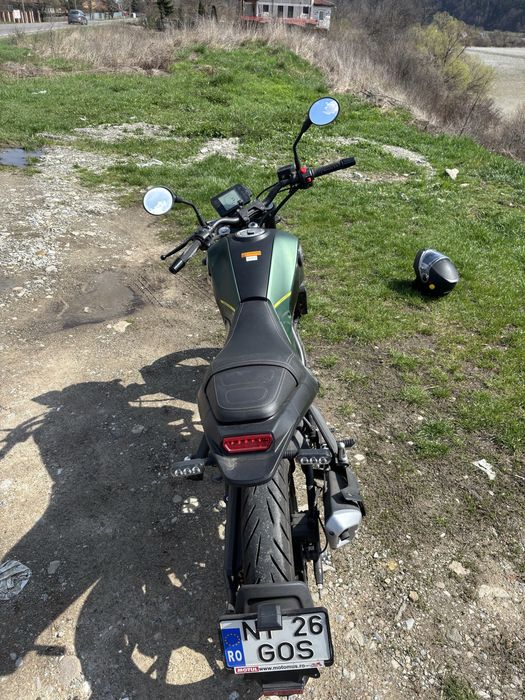 Benelli Leoncino 125 2022, A1