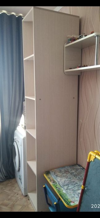 Продам Стеллаж для вещей или игрушек.