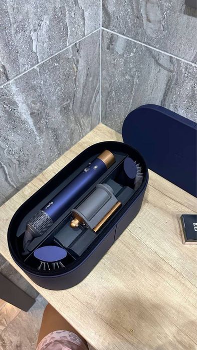 Продам стайлеры dyson hs05