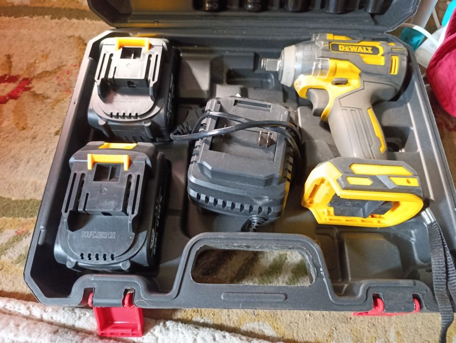 продам шируповерт  DeWALT