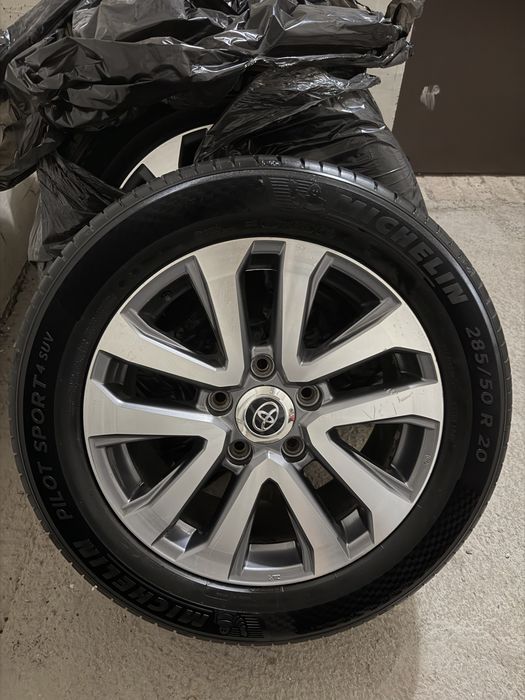 Michelin резина 285/50/20, резина