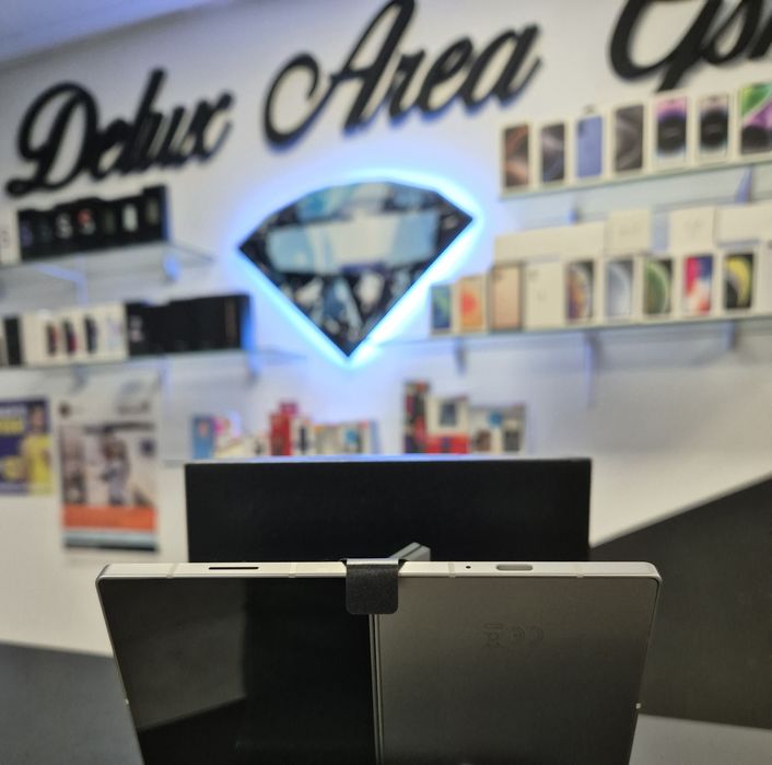 Samsung Z Fold 6 / Silver / DeluxGSM