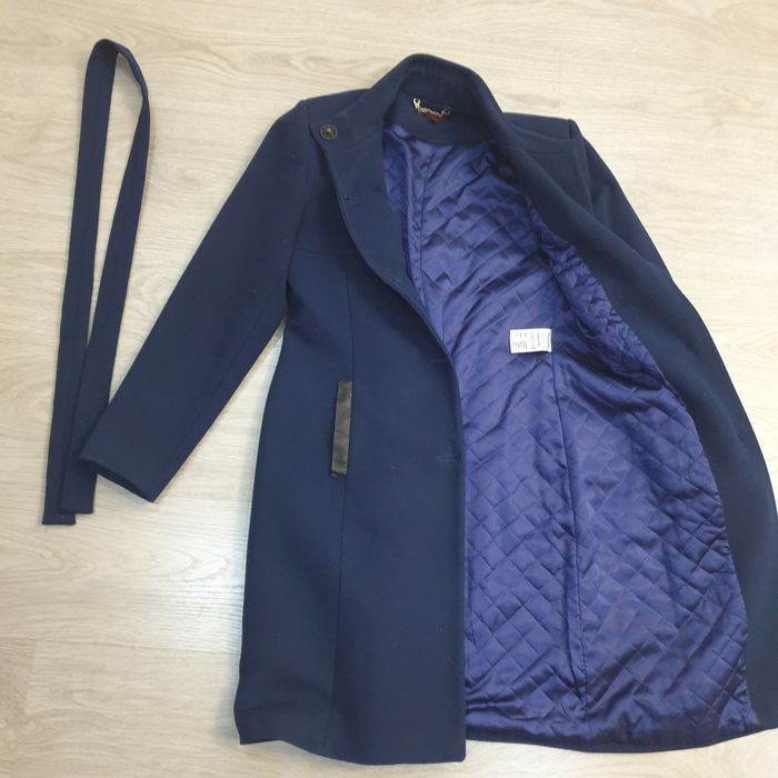 Продам драповое женское пальто