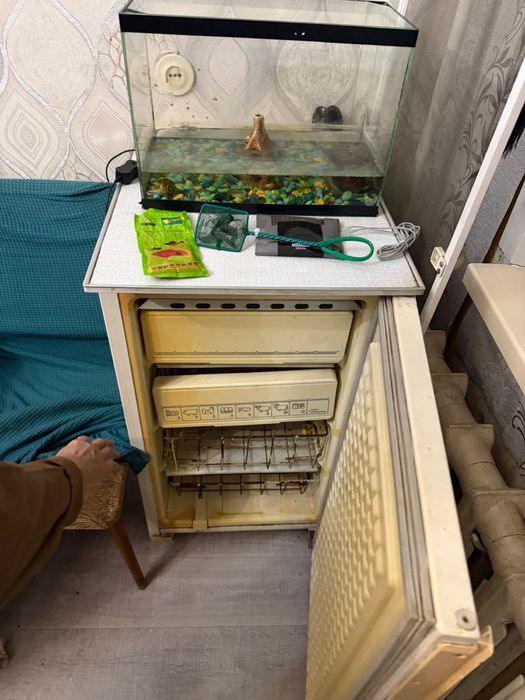 Продаю морозильную камеру