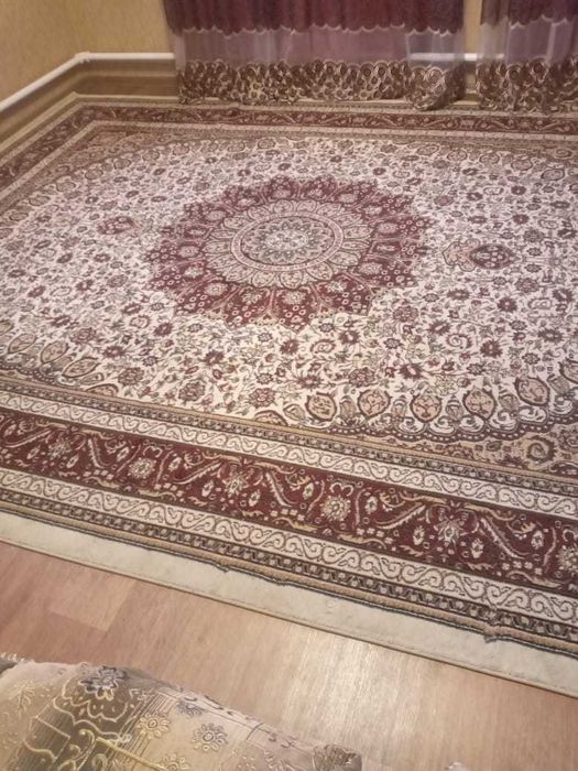 Продам шерстяной ковер СРОЧНО!