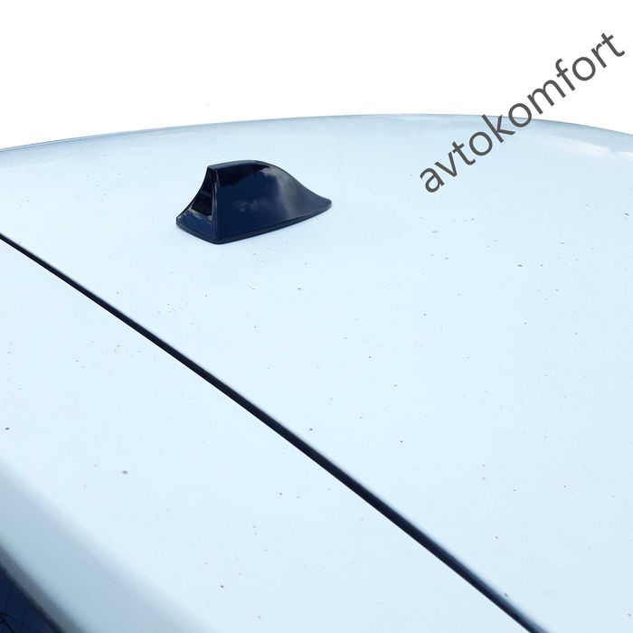 Накрайник За Антена Акула FM / AM Автомобилна Универсална