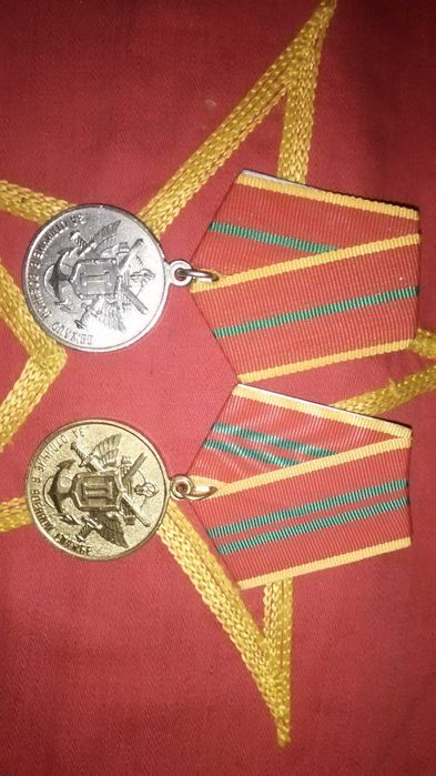 медаль За отличие в военной службе обе степени медали России