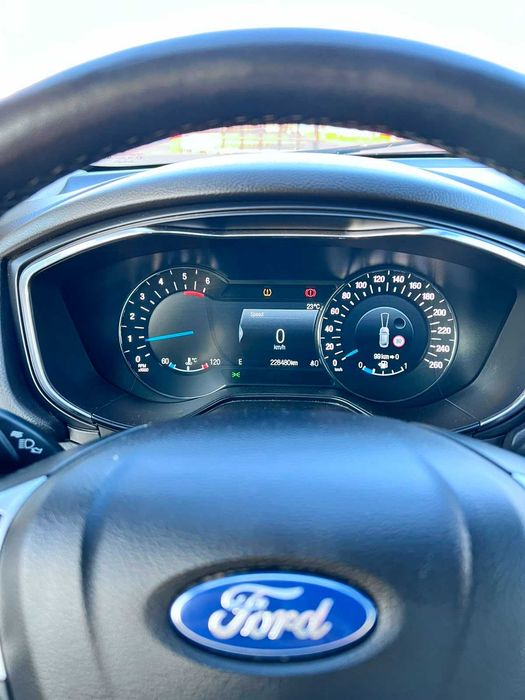 FORD Mondeo 2018 — imagine 5