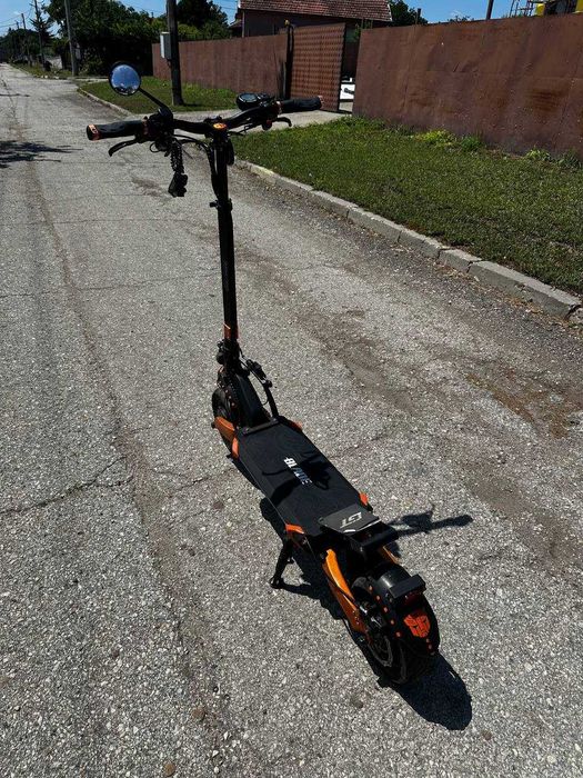 Продавам електрическа тротинетка Teverun Blade GT 60v 23a