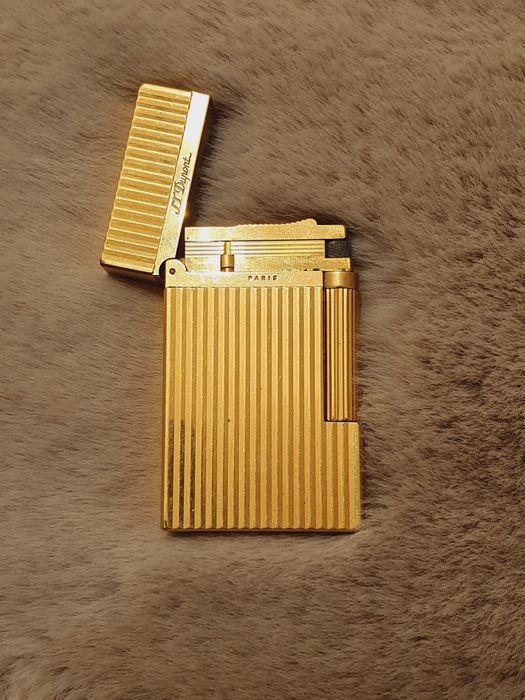 Brichetă S.T. Dupont L2 ( placat cu aur )