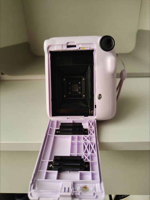 Фоотоаппарат Fujifilm Instax Mini 12
