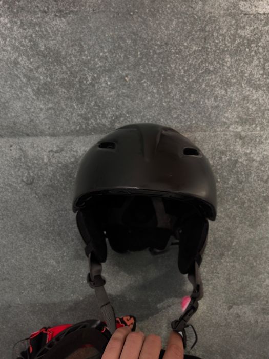 Ски каска Crivit в много добро състояние.