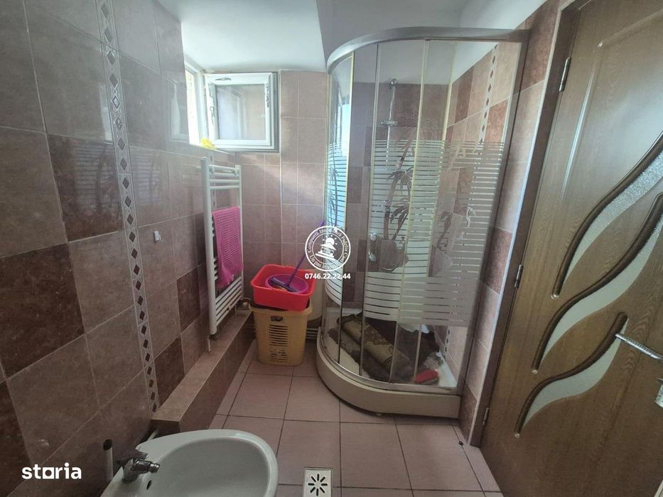Apartament 3 camere decomandat Pacurari Iasi