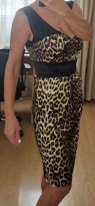 Рокля с анималистичен принт