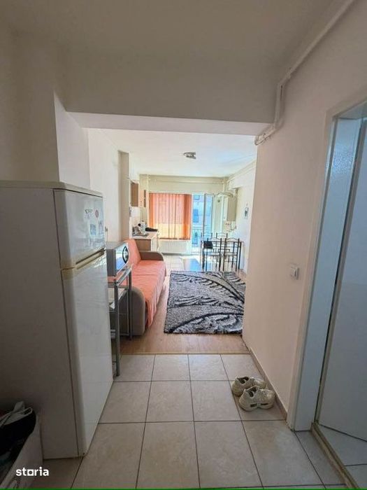 Apartament cochet, etajul 3/5, zona Edgar Quinet